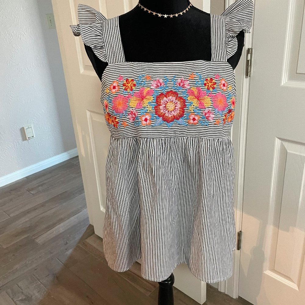 Savanna Jane NEW with tags  Bina Babydoll Top Size M